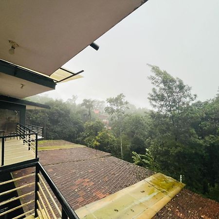 Red Stone Villas Coorg Мадикери Екстериор снимка