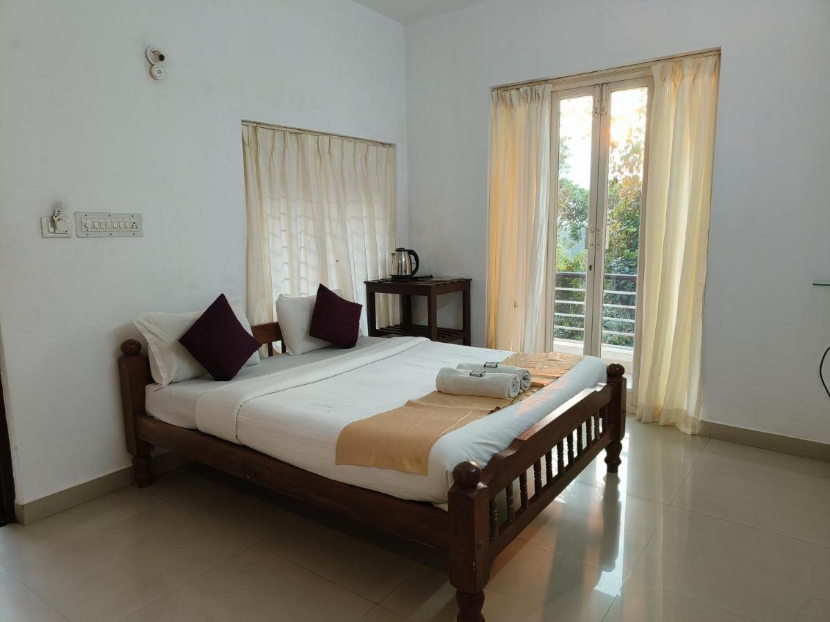 Red Stone Villas Coorg Мадикери Екстериор снимка