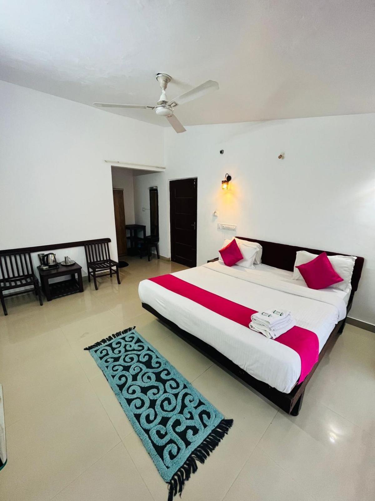 Red Stone Villas Coorg Мадикери Екстериор снимка